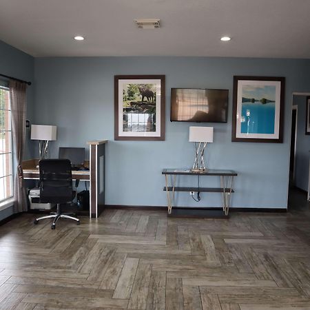 Best Western Lake Conroe Montgomery Exterior photo