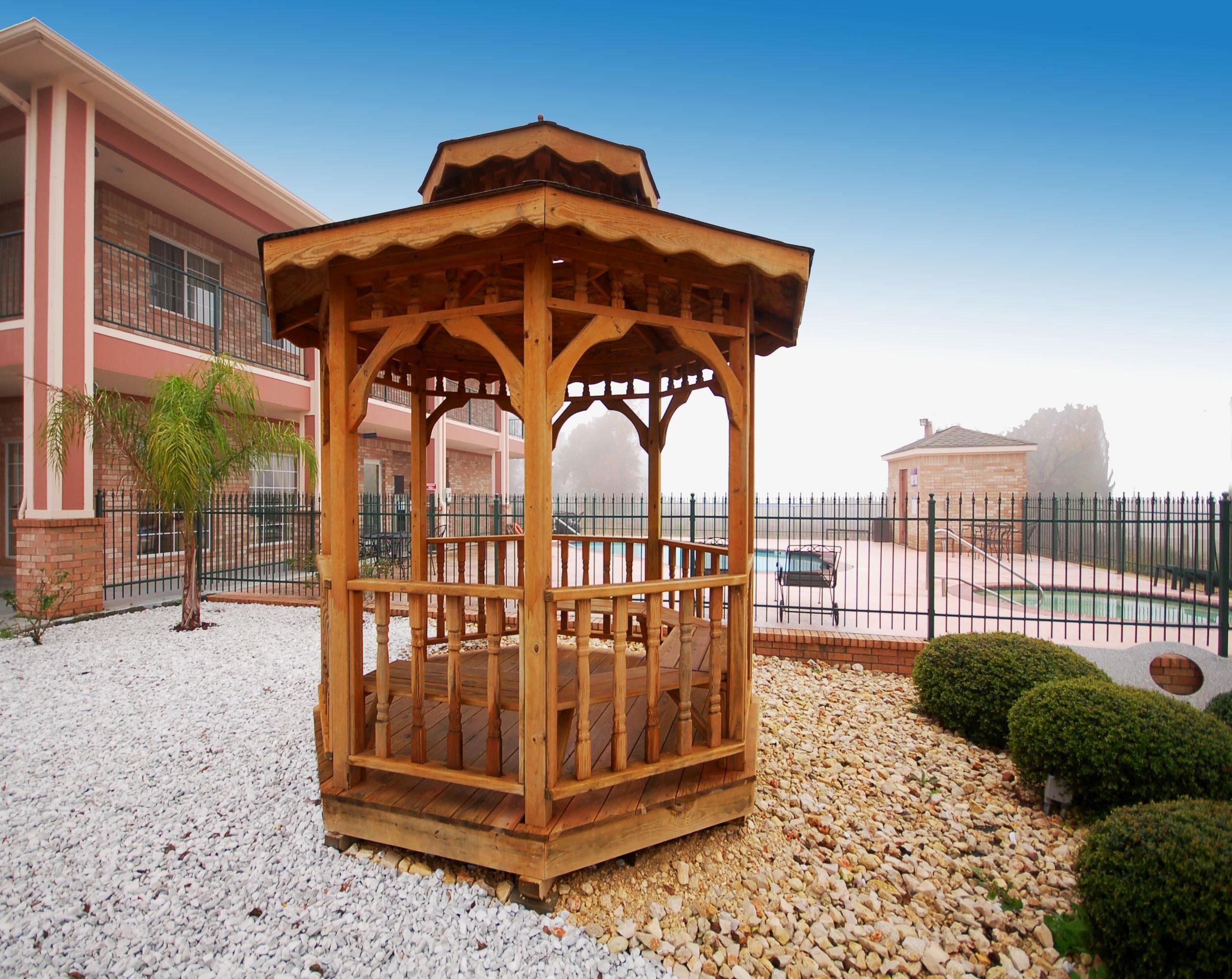 Best Western Lake Conroe Montgomery Exterior photo