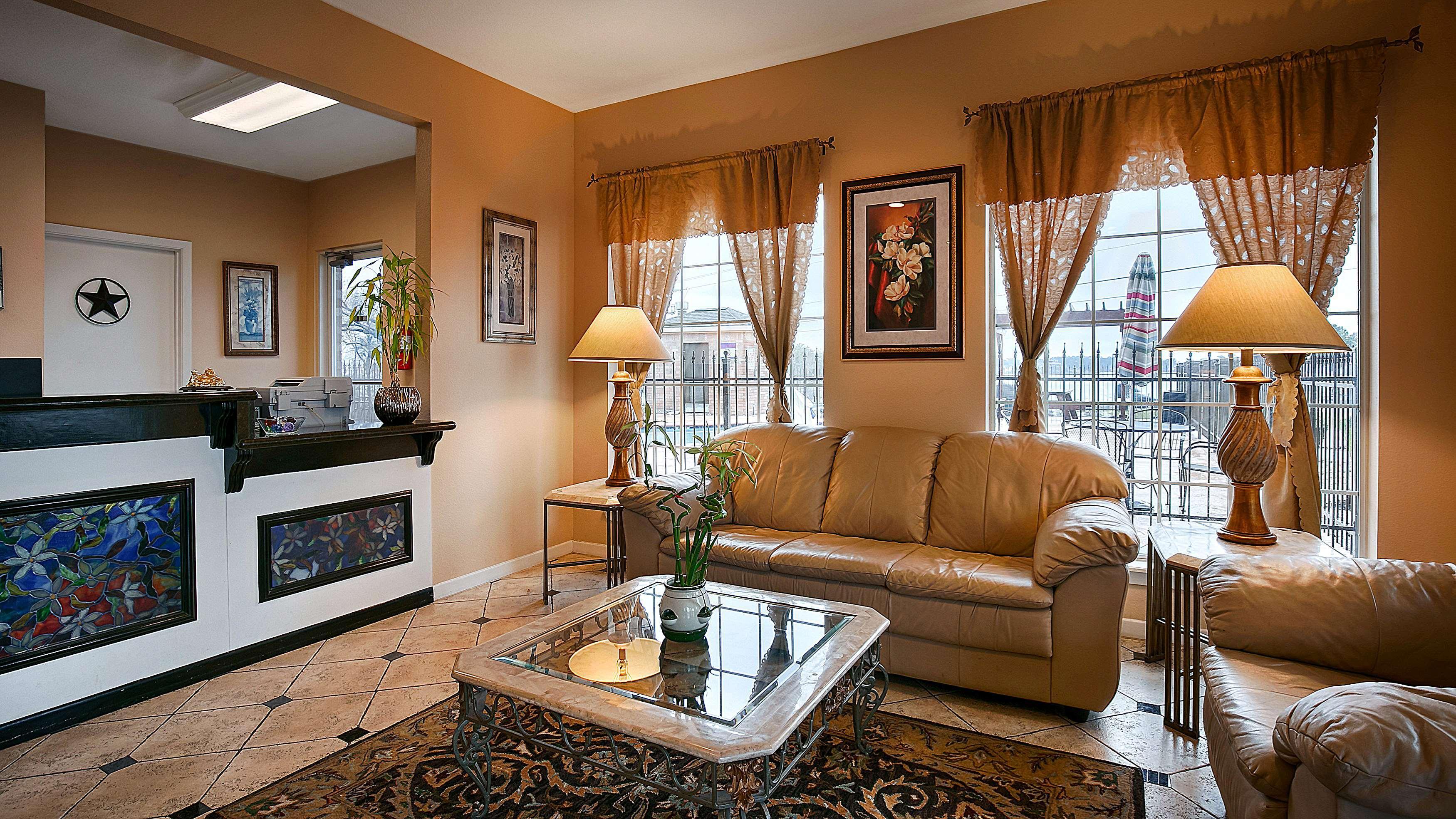 Best Western Lake Conroe Montgomery Exterior photo
