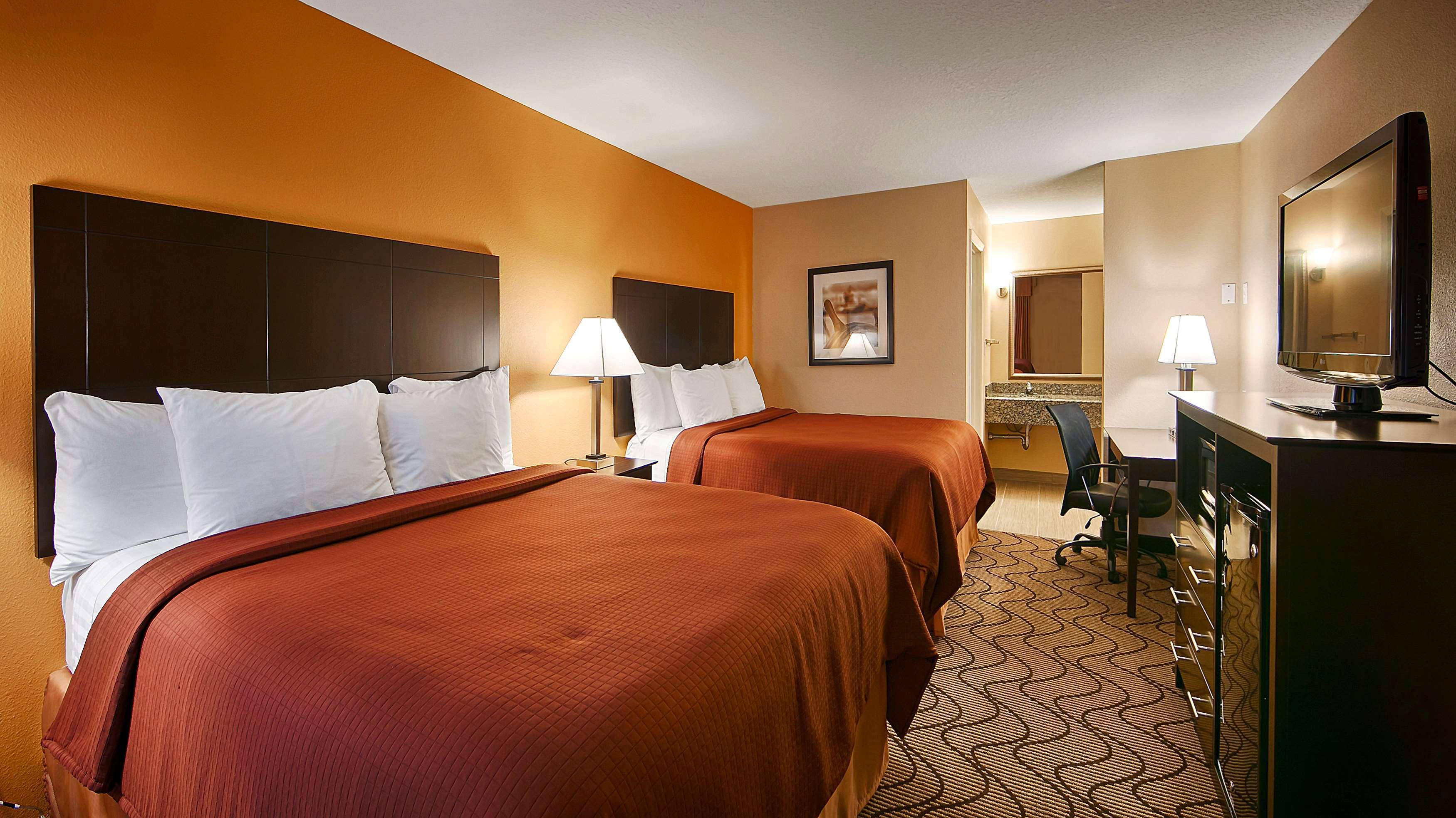 Best Western Lake Conroe Montgomery Exterior photo