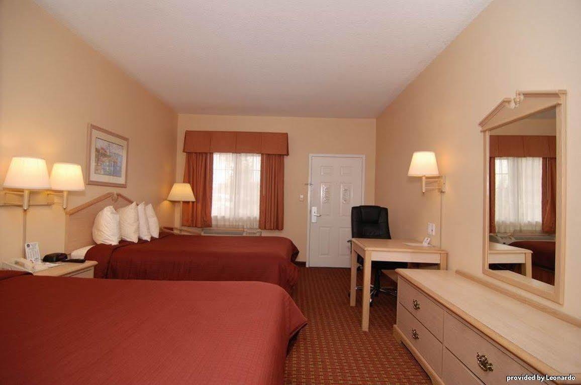 Best Western Lake Conroe Montgomery Exterior photo